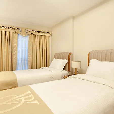 Bellavia Deluxe Apartment *