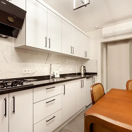Bellavia Deluxe * Istanbul