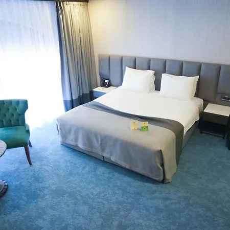 Hotell Dosso Dossi Old