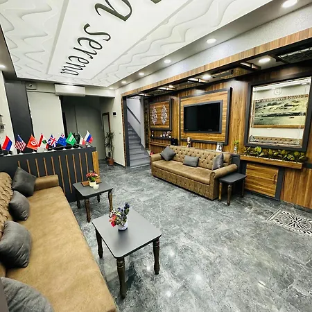 La Serena Taxim Hotel מלון