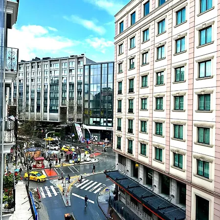 Apartment Ekinci Plaza