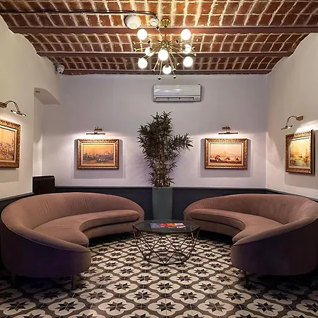Royal Tophane Hotel