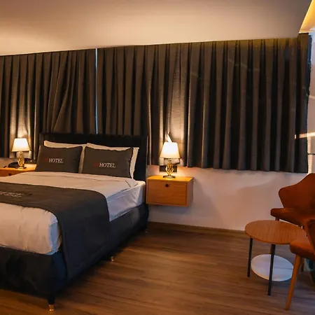 Cip & - Bakirkoey Center Hotel 4*