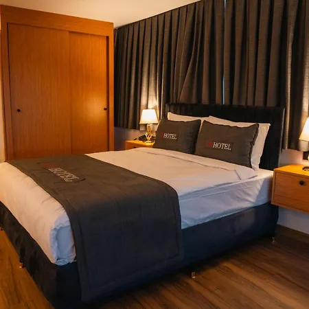 Cip & - Bakirkoey Center 4*