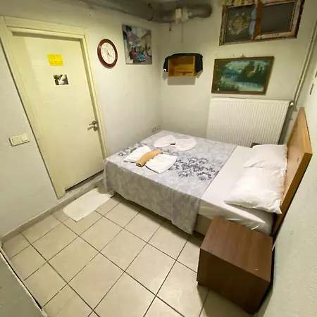 Hostel Grand Bella Vista
