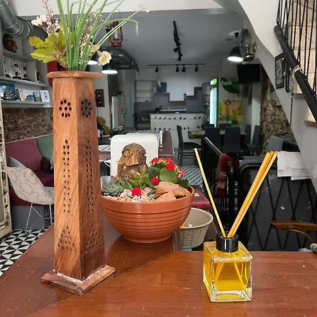 Grand Bella Vista Hostel