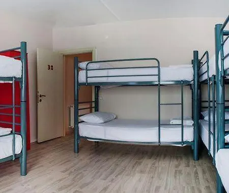 Hostel Grand Bella Vista *