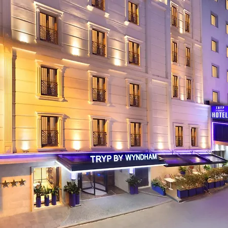 Tryp By Wyndham Sisli Otel