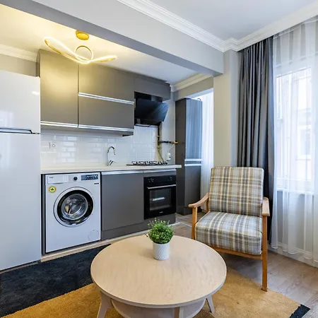 Balat Apartments-orange And Blue Apartment Istanbul