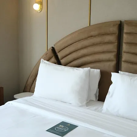 The Artisan Mgallery Отель 5*