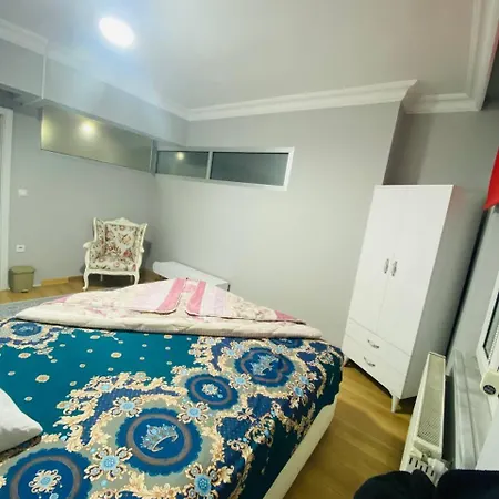 Transit Kapselhotel