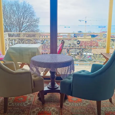 Ada Otel 3*