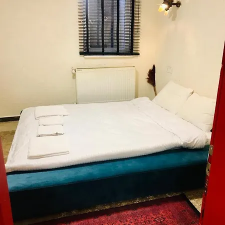 Hotel Taksim White *