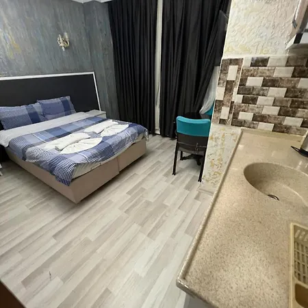 Istiklal Apartment *