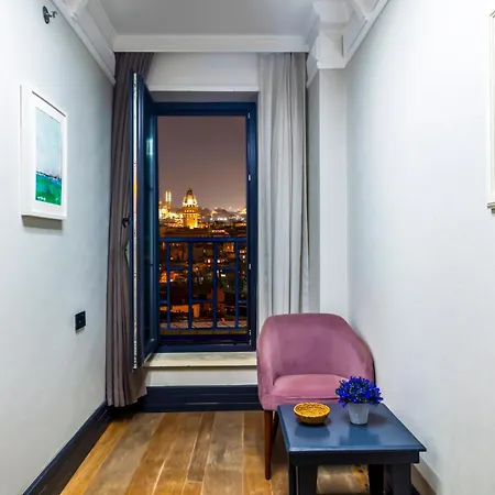 Taksim Avenue Hotel