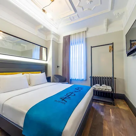 Taksim Avenue 4*