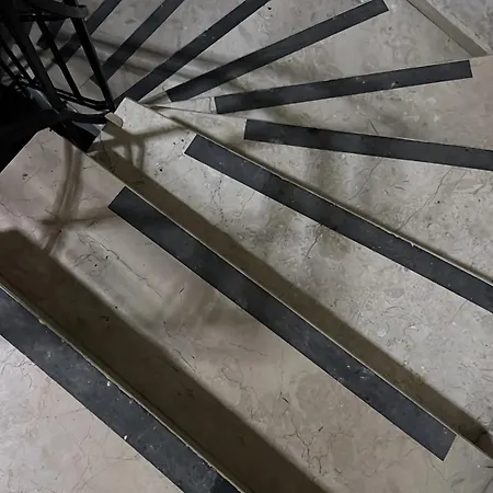 Istiklal Apartment *