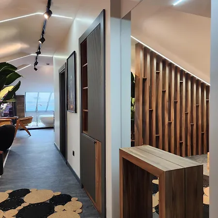 Penthouse #31 Apartment