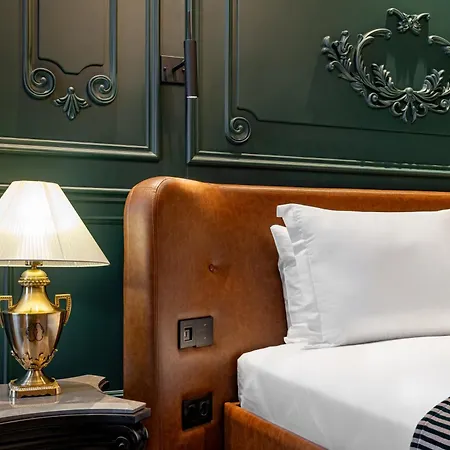 Orient Occident Istanbul, Autograph Collection * Istanbul