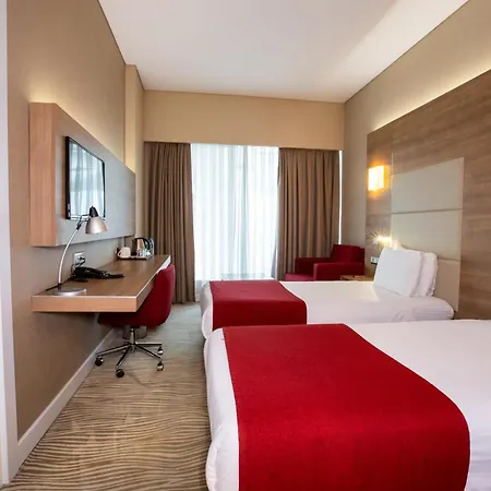 Ramada Encore Kartal Otel