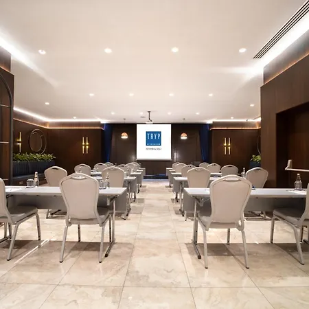 Tryp By Wyndham Sisli Otel 4*