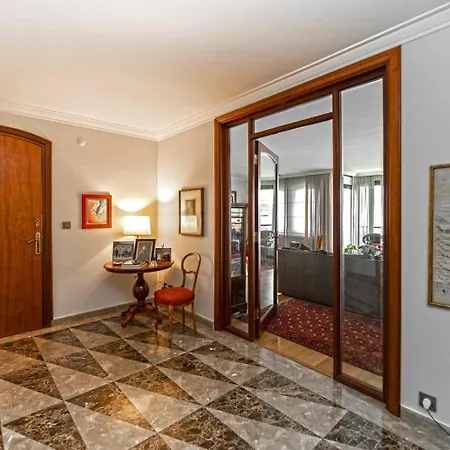 Apartment Premium Helena Istanbul