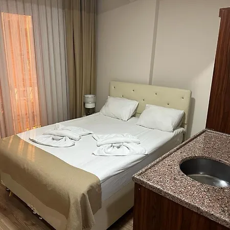 Reggae Aparthotel 2*