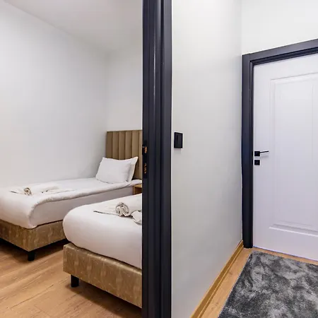 Mia Mia Aparthotel *