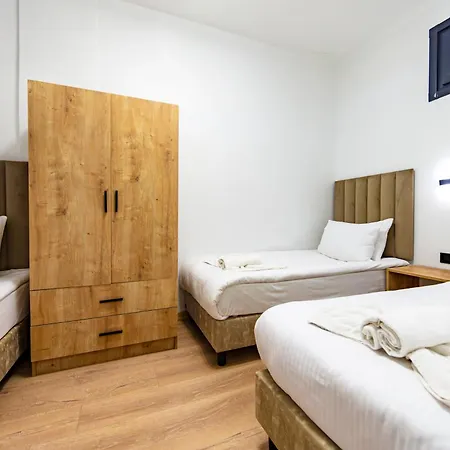 Mia Mia Aparthotel