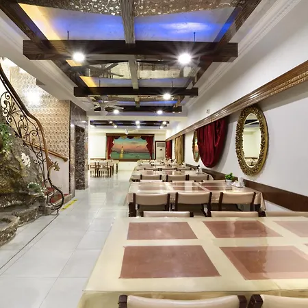 伊斯坦布尔佩拉艾兰酒店 酒店 3*