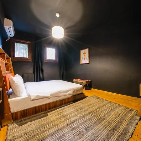 Villa The Kosk -5br With Turkish Bath- City Centre