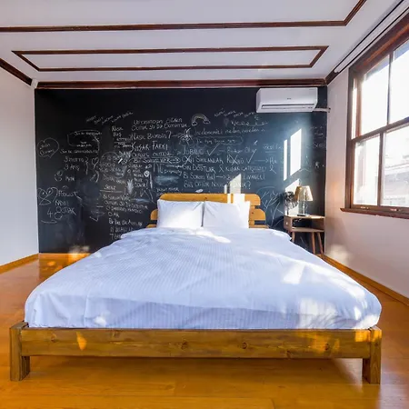 The Kosk -5br With Turkish Bath- City Centre *