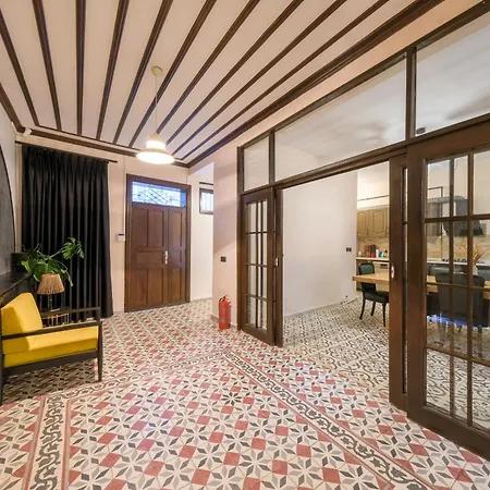 The Kosk -5br With Turkish Bath- City Centre
