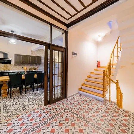The Kosk -5br With Turkish Bath- City Centre Villa