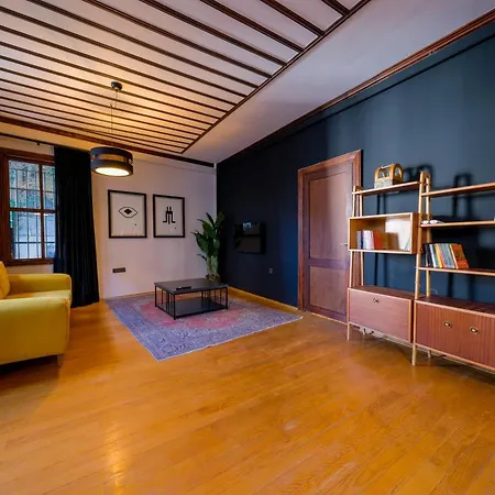 The Kosk -5br With Turkish Bath- City Centre *