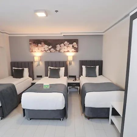Skalion Hotel