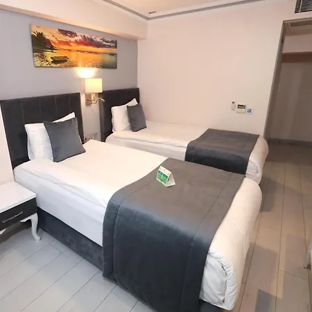Skalion Hotel