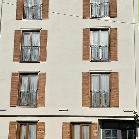 Otel Sareban