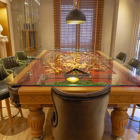 Apart-hotel Lord Morgan & Exclusive Design Cihangir 2*