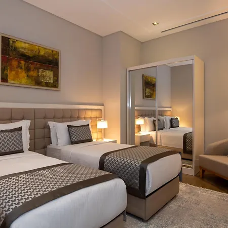 Movenpick Living West Hotel 5*