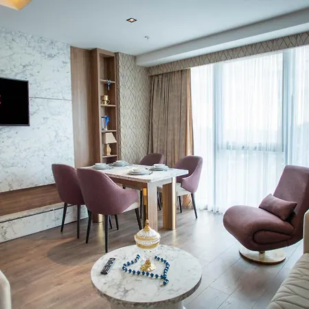 Superb Modern And Comfortable Flat In Apartment *