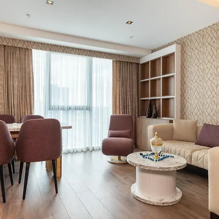 Superb Modern And Comfortable Flat In Apartment