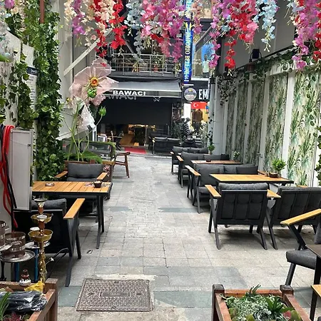 Hotel apartamentowy Taksim Star 3*