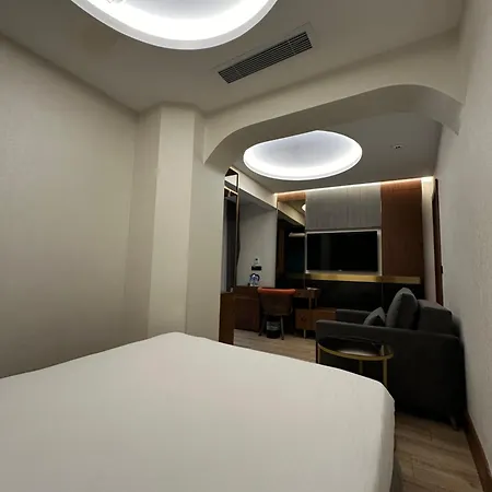 Henna Hotel 2*
