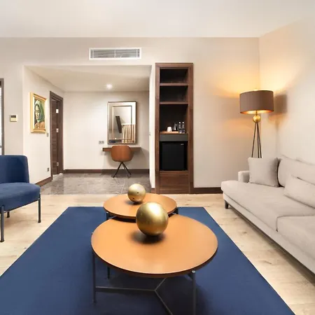 Tryp By Wyndham Sisli Otel İstanbul
