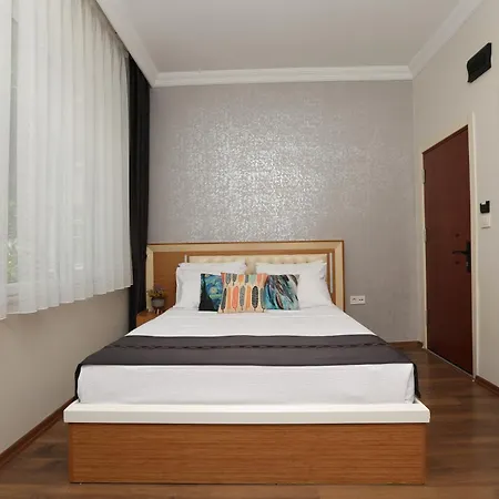Perazre Hotel 2*
