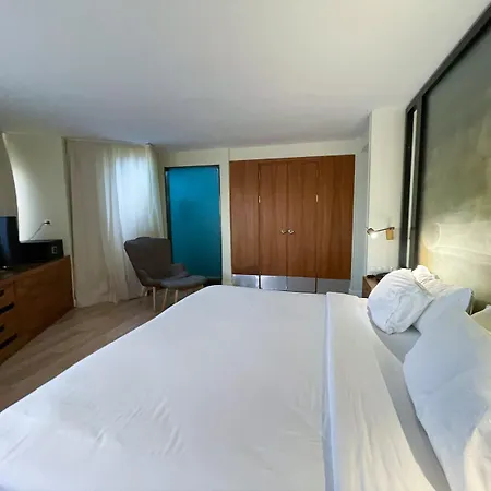 Miapera And Hotell Istanbul