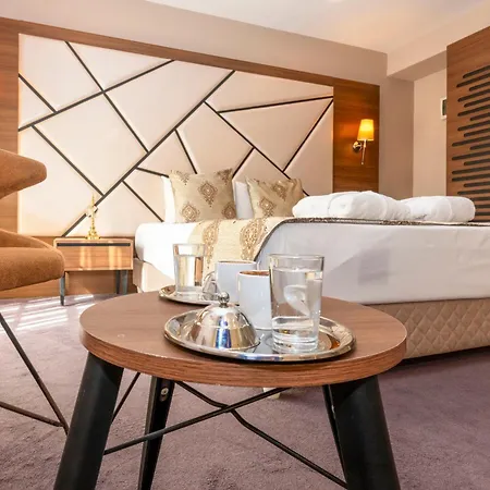 Lıtros Hotel&spa 4*