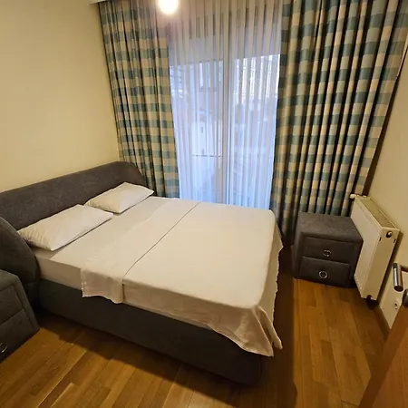 Apartment Taksim Perfect Residence, 3 Bedrooms, 140 M2, Pool Gym Sauna Access