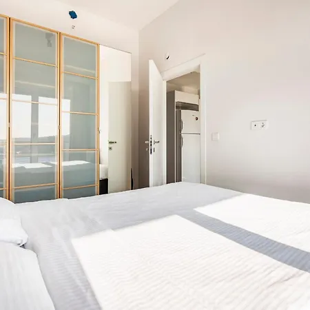 Apartment Seba *